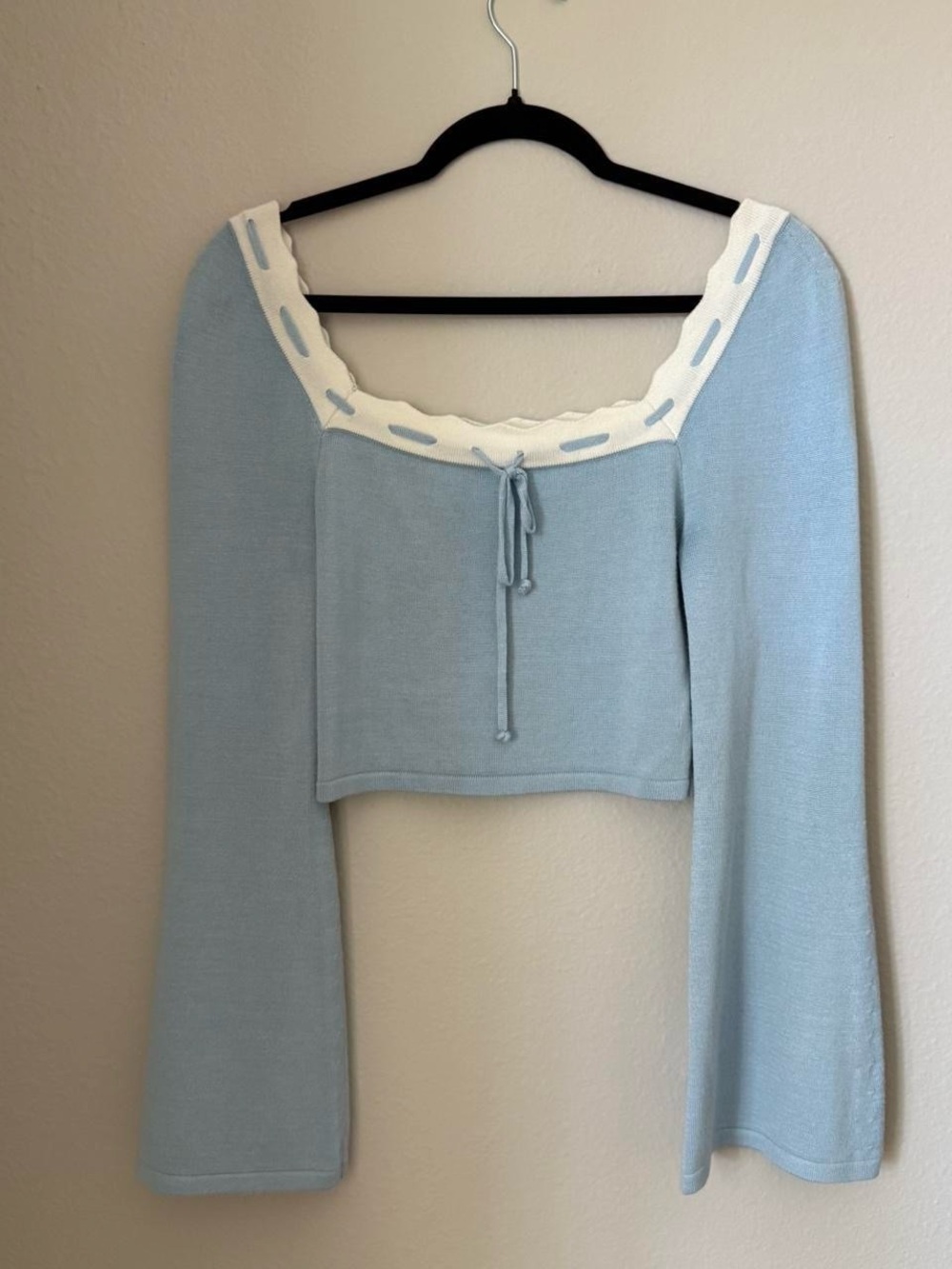 Light Blue Square-Neck Knit Crop Top with Contrasting Trim
